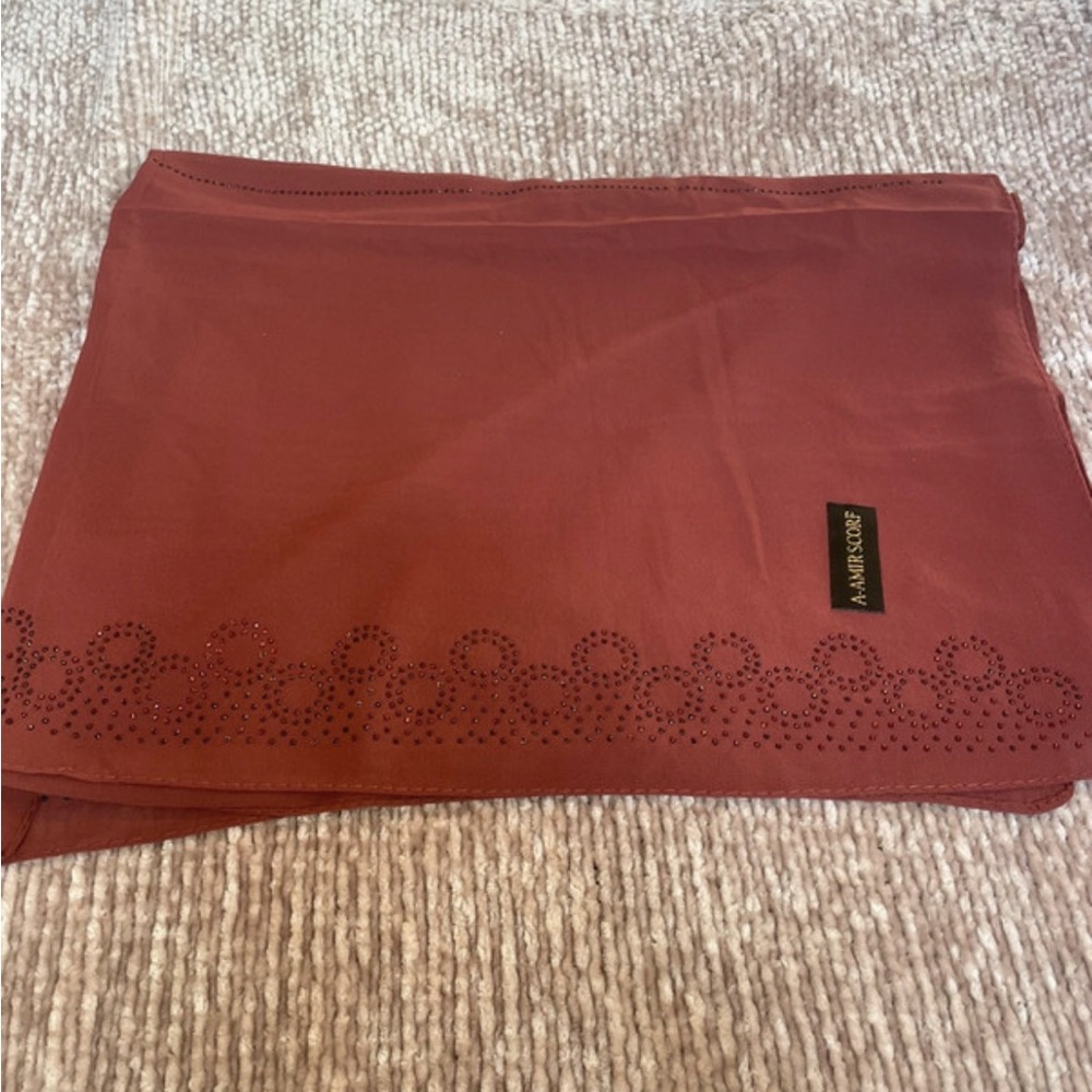 A-Amir Scorf Dubai Bedazzled Hijab!